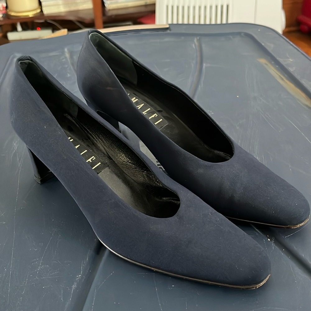 Amalfi Navy Heels
